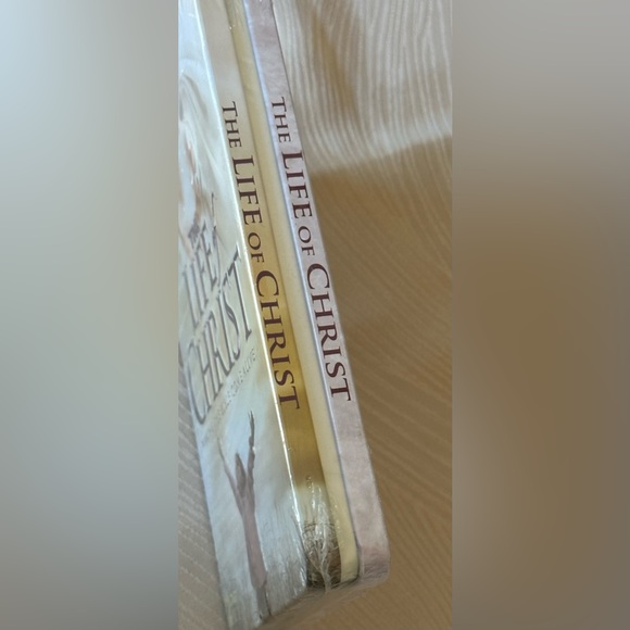 The Life of Christ (DVD, 2010, 2-DVD Set, Tin Case) New Sealed great Easter Gift - Picture 3 of 4